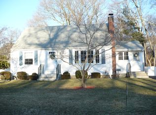 3 Elson Dr, Riverside, RI 02915