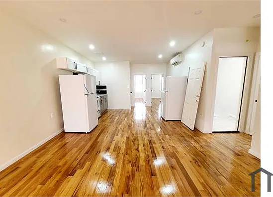 2710 Decatur Ave #2 — Photo 2