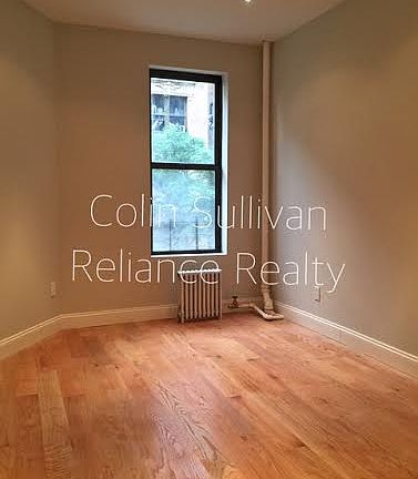 5th image of 854 W 180th St APT 3c