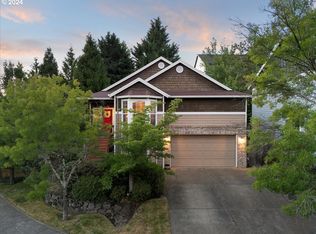 12385 SW Aspen Ridge Dr, Portland, OR 97224