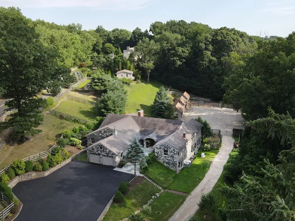 678 Riversville Road, Greenwich, CT 06831