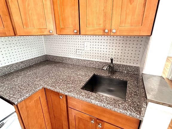 4th image of 5216 Rainier Ave S #3