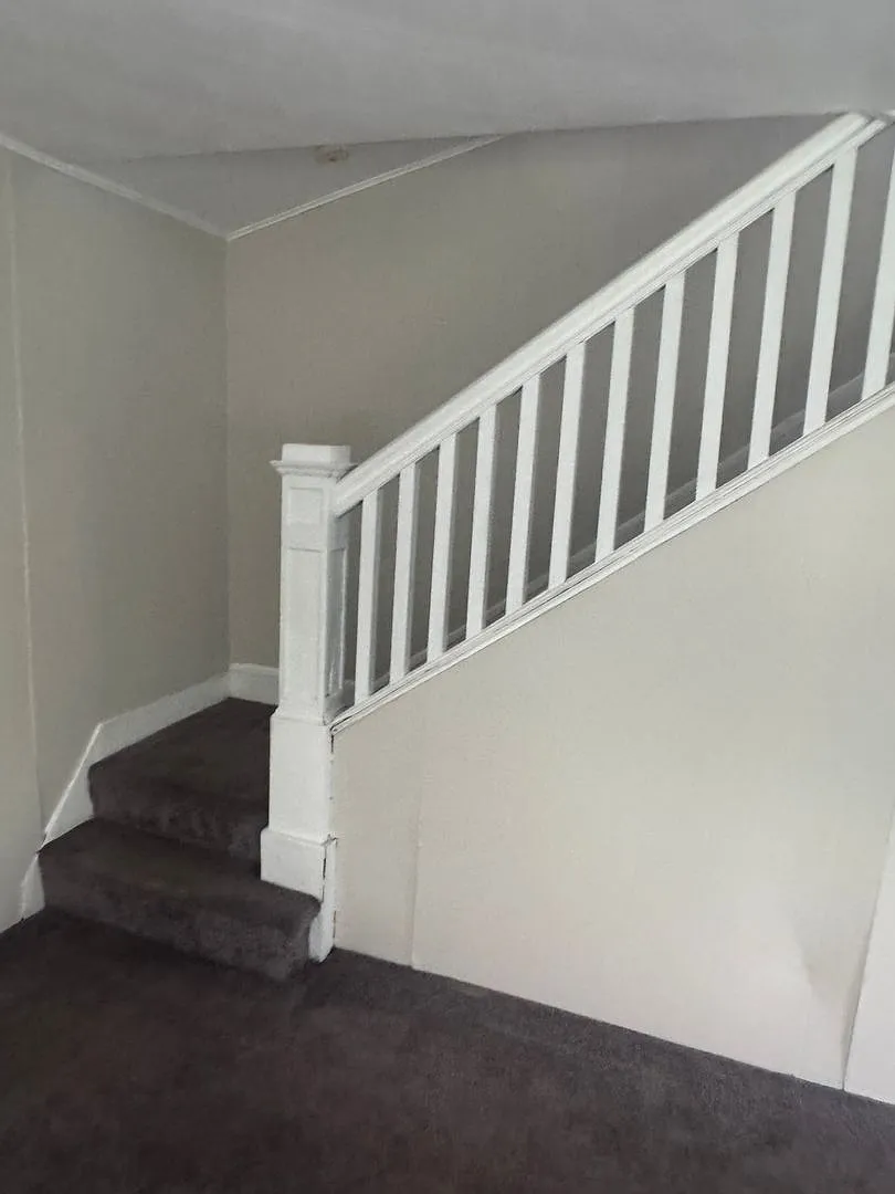 Charming 2BR Home in McKeesport — Photo 4