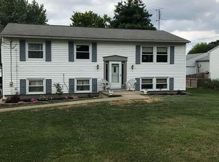 1224 Stewart Rd, Salem, OH 44460