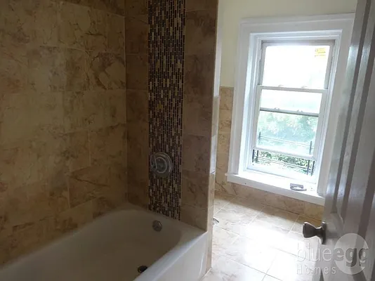 Rented by Blue Egg Realty Corp | media 30