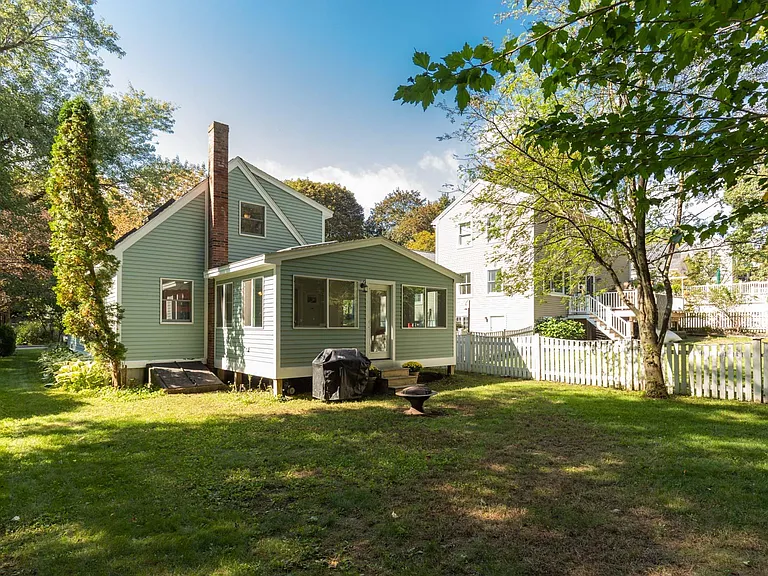 50 Swett Ave — Photo 22