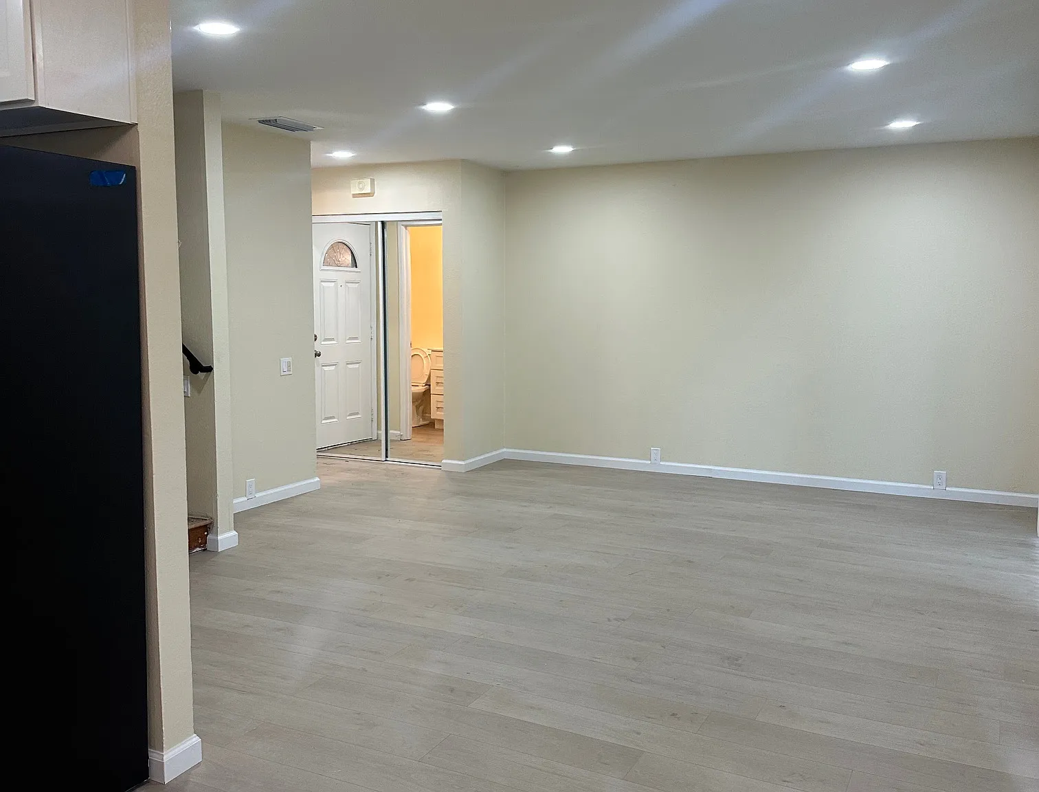 3 bed, 1.5 bath, $2,700 — Photo 4