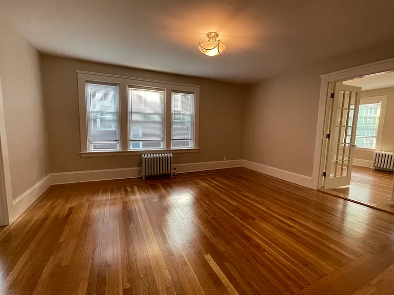 19 E Manning St #2 — Photo 4