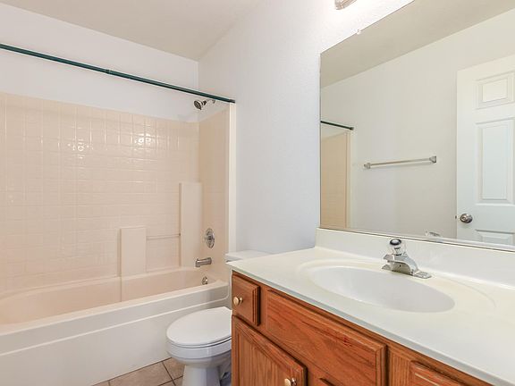 5th image of 15592 N 136th Ln