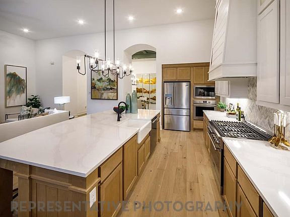 7th image of this home