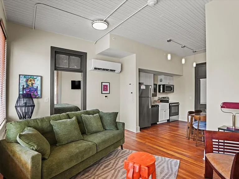 127 W Evans St — Photo 6
