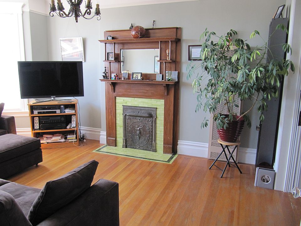 1st image of 327 Highland Ave