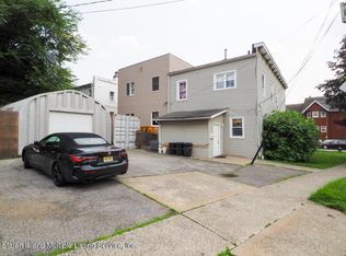 42 Laforge Pl #A, Staten Island, NY 10302