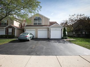705 W Streamwood Blvd #A, Streamwood, IL 60107