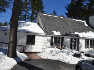 92 Bow Ln, North Conway, NH 03860