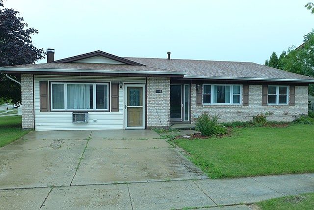 1st image of 2112 Sunnydale St