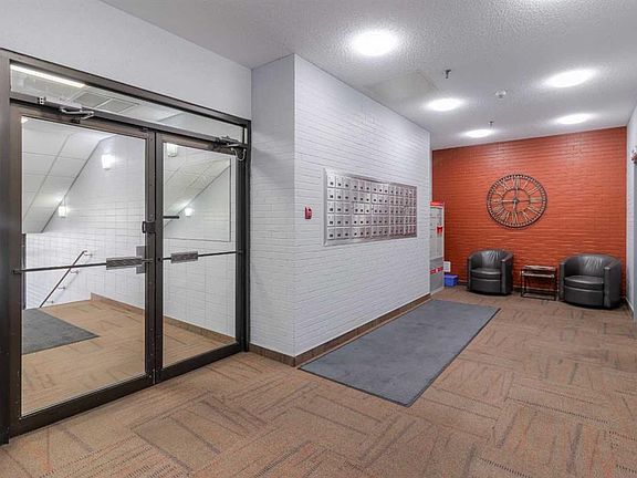 5th image of 515 SE 6th St S #407