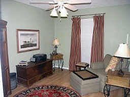 5th image of 6605 Lyndale Dr