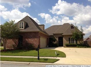 9020 Spring Grove Dr, Baton Rouge, LA 70809