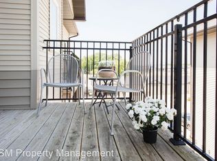 119 Crystal St UNIT 102, Ames, IA 50010