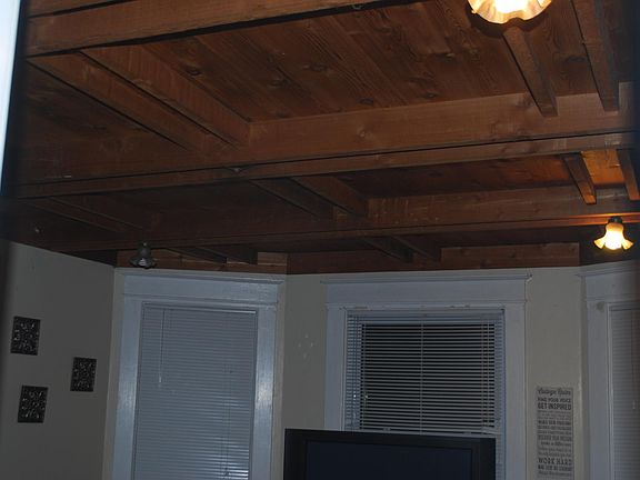 4th image of 2861 N Cramer St