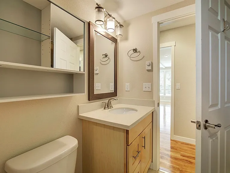 9840 NE 116th Street — Photo 30
