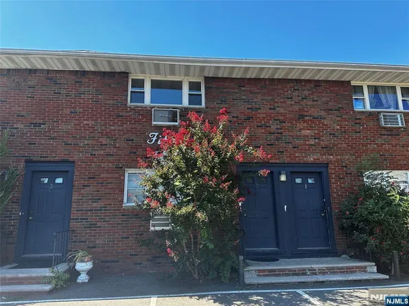 50 S Main St APT 2B, Lodi, NJ 07644