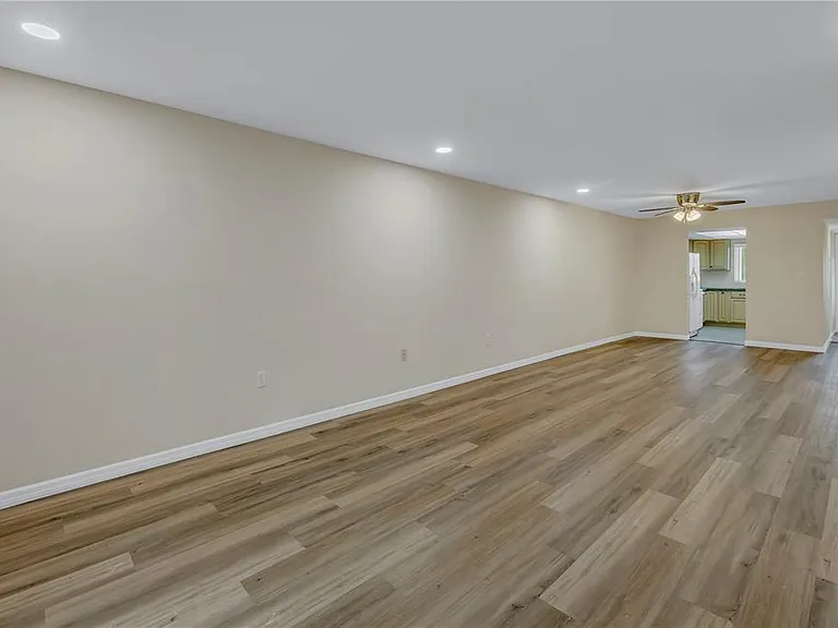 3500 Lake Bayshore Dr #K101 — Photo 19