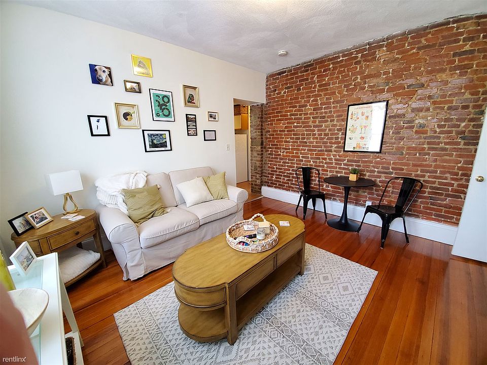219 Harvard St 15 - 2