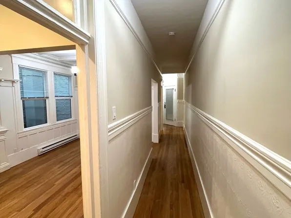 Breathtaking 2 Bed/ 1 Bath Mission Flat, 793 Valencia St, San Francisco, CA 94110