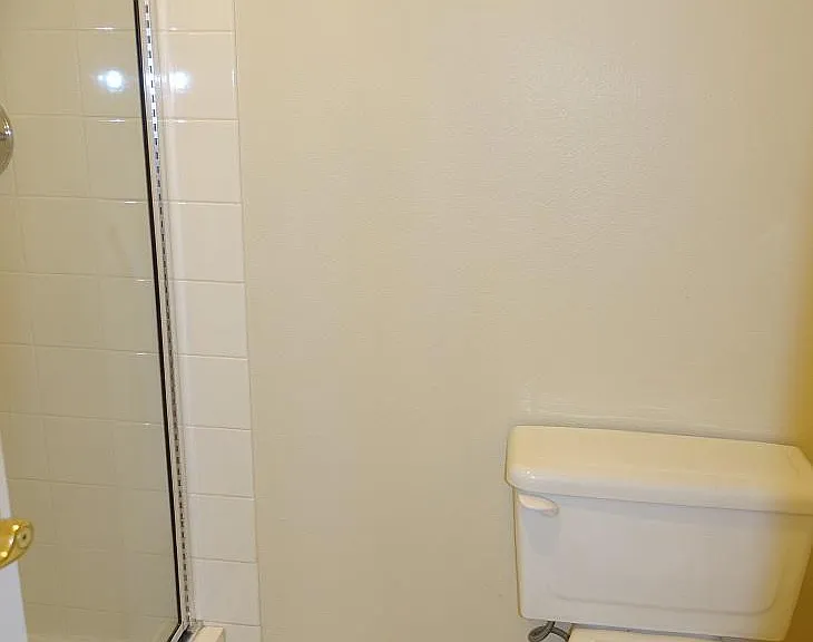 21 S Michillinda Ave — Photo 29