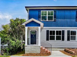 18/20 Hillhouse St, Greenville, SC 29605