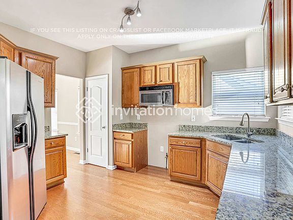5th image of 3690 Mary Kay Ct