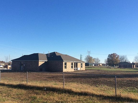4th image of 1117 Sequoyah Dr