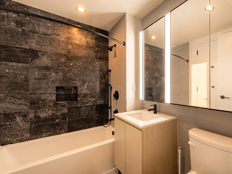 540 Fulton St #15K — Photo 9