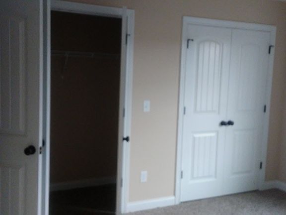 3rd image of 4017 Cadallic Dr