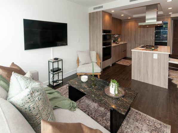 2 bedroom rental in Vancouver — photo 11