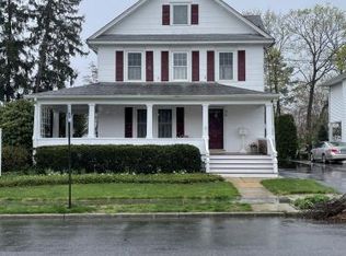 26 Lincoln Pl, Freehold, NJ 07728