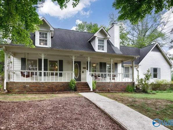 1867 Shellbrook Dr NW, Huntsville, AL 35806