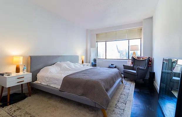 Rented by Bold New York | media 10