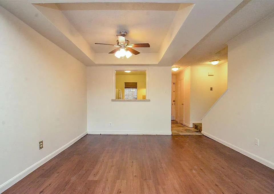 1211 Miramar St #1