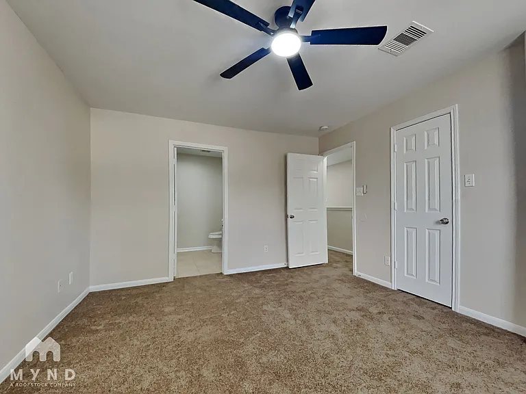 6128 Sidney St #A — Photo 8