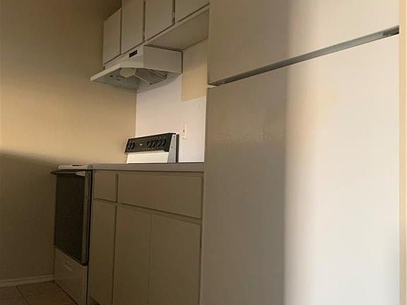 5th image of 118 Gastel Cir APT 8