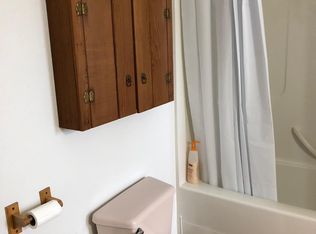 5520 NE 10th St #2, Renton, WA 98059