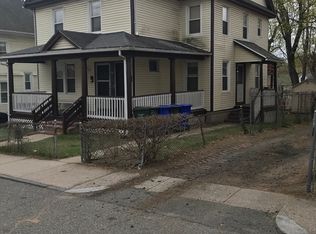 60 Foster St, Springfield, MA 01105