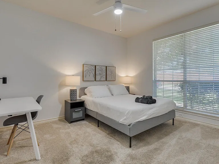 2800 Cherry Spring Ct — Photo 23