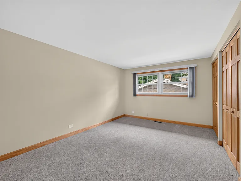 135 Jeffery Ln — Photo 20