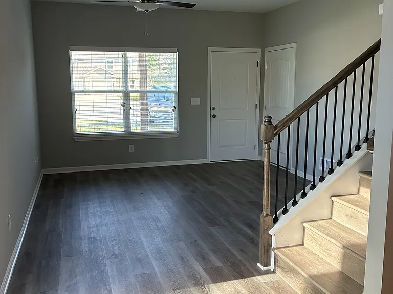 902 Pampas Cir #902 — Photo 4
