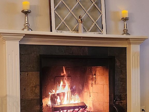 4th image of 6430 Highland Ln