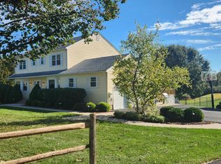 10 Fredrick Ct, Hillsborough, NJ 08844